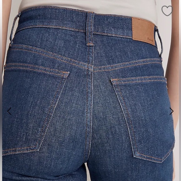 The Petite Perfect Vintage Wide-Leg Jean in Chartwood Wash - Picture 4 of 11